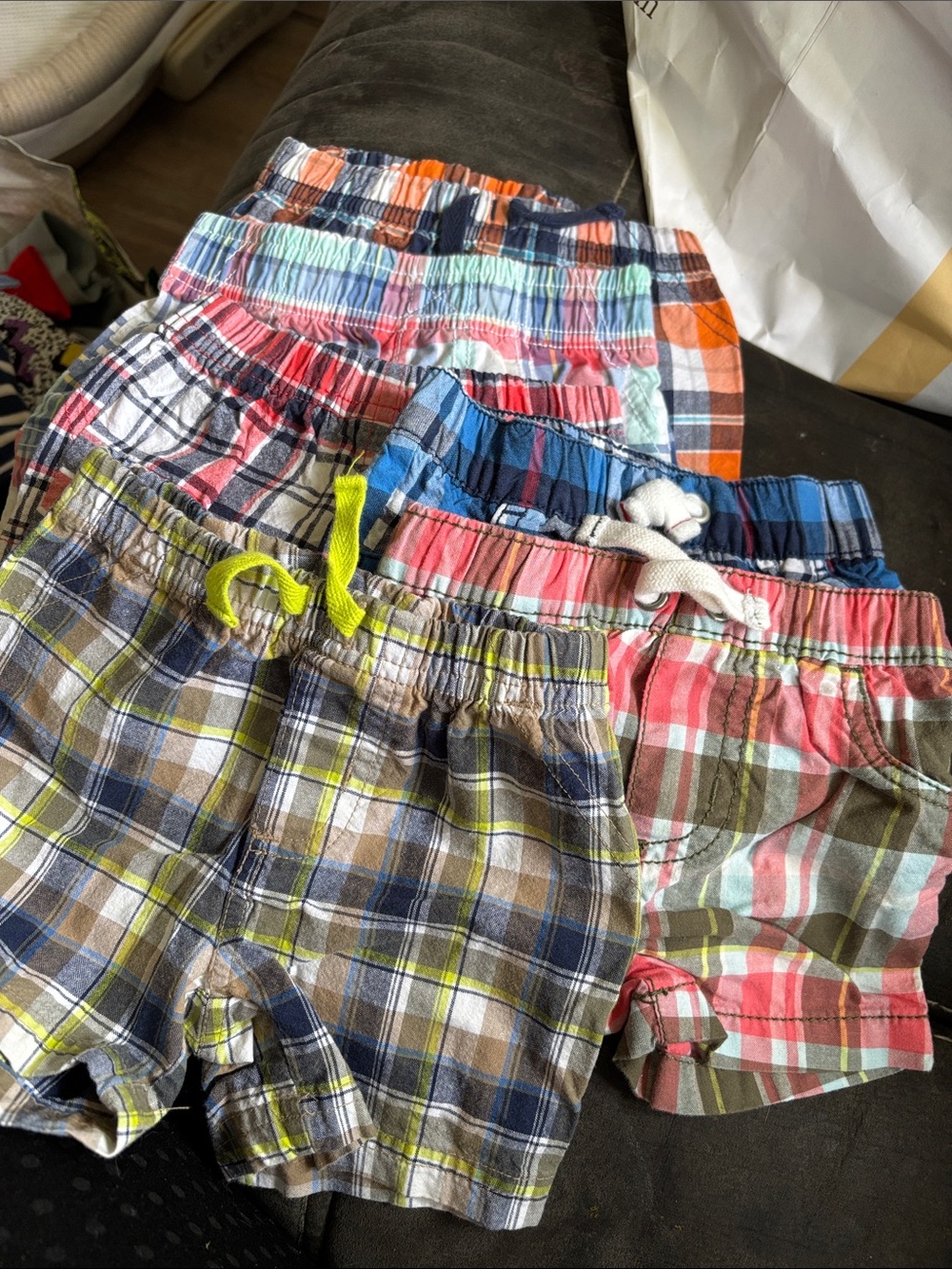 PLAID SHORT BUNDLE